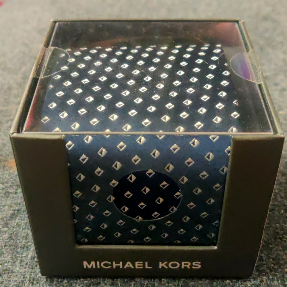 Michael Kors 100% Silk